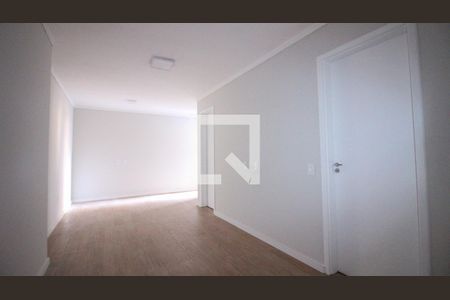 Sala/Cozinha de apartamento para alugar com 1 quarto, 29m² em Vila Celeste, São Paulo