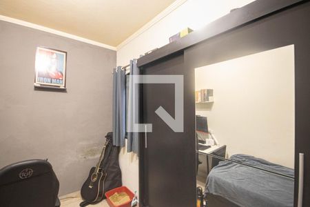 Quarto 2 de casa à venda com 3 quartos, 150m² em Vila Medeiros, São Paulo