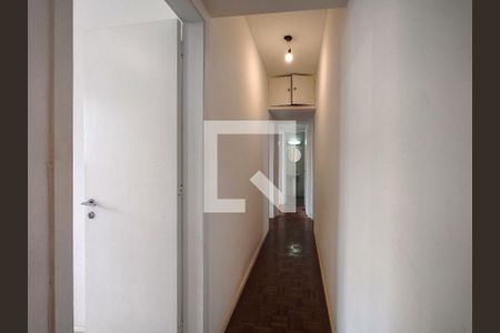 Corredor de apartamento à venda com 3 quartos, 110m² em Andaraí, Rio de Janeiro