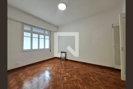 Suíte de apartamento para alugar com 2 quartos, 139m² em Flamengo, Rio de Janeiro