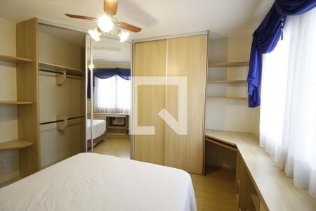Quarto 1 de apartamento à venda com 1 quarto, 52m² em Santa Cecília, Porto Alegre