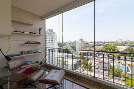 Varanda de apartamento à venda com 2 quartos, 256m² em Indianópolis, São Paulo
