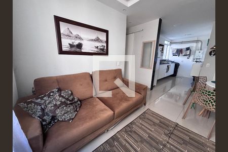 Sala de apartamento para alugar com 2 quartos, 45m² em Recreio dos Bandeirantes, Rio de Janeiro