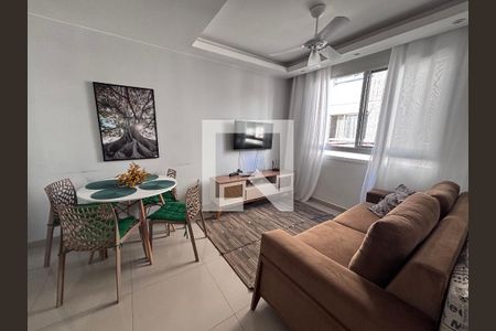 Sala de apartamento para alugar com 2 quartos, 45m² em Recreio dos Bandeirantes, Rio de Janeiro