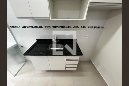 Sala/Cozinha de kitnet/studio à venda com 1 quarto, 28m² em Vila Dom Pedro Ii, São Paulo