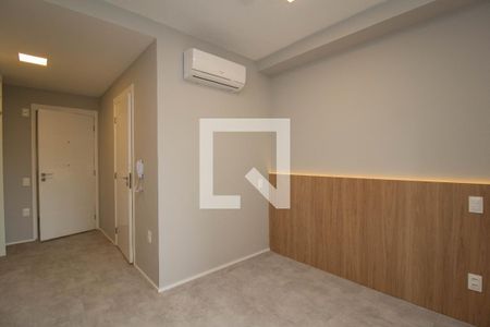 Sala/Quarto de apartamento à venda com 1 quarto, 30m² em Vila Primavera, São Paulo
