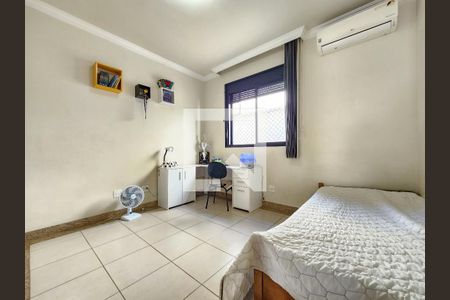 Quarto 1 de casa à venda com 5 quartos, 360m² em São Bernardo, Belo Horizonte