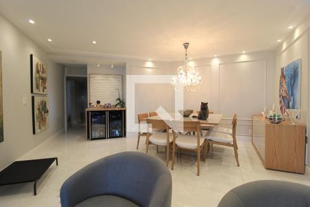 Sala de apartamento à venda com 3 quartos, 167m² em Vila Nova Conceição, São Paulo