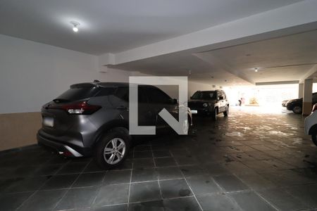 Garagem de apartamento à venda com 3 quartos, 90m² em Parque Industriario, Santo André
