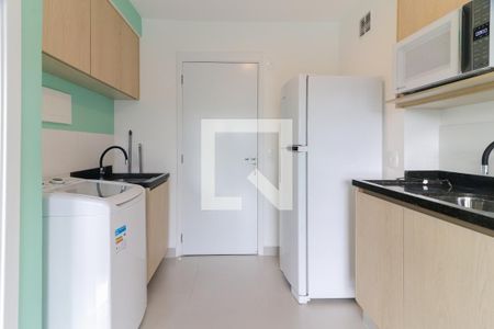 Sala/Cozinha de apartamento para alugar com 1 quarto, 27m² em Vila Butantã, São Paulo