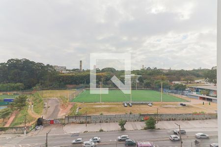 Vista Varanda Sala/Cozinha de apartamento para alugar com 1 quarto, 27m² em Vila Butantã, São Paulo