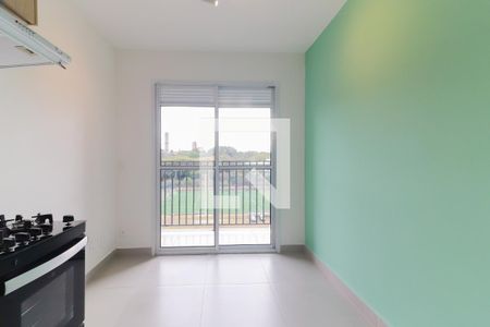 Sala/Cozinha de apartamento para alugar com 1 quarto, 27m² em Vila Butantã, São Paulo