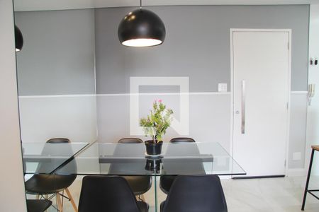 Sala de apartamento à venda com 2 quartos, 71m² em Vila Antonieta, Guarulhos