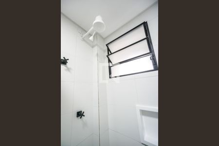 Banheiro do Studio de kitnet/studio para alugar com 1 quarto, 28m² em Parque São Jorge, São Paulo