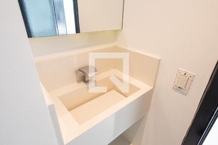 Lavabo de casa à venda com 3 quartos, 270m² em Indianópolis, São Paulo
