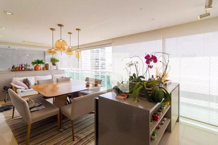 Apartamento à venda com 3 quartos, 151m² em Campo Belo, São Paulo