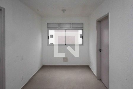 Sala de apartamento para alugar com 2 quartos, 35m² em Fazenda da Juta, São Paulo