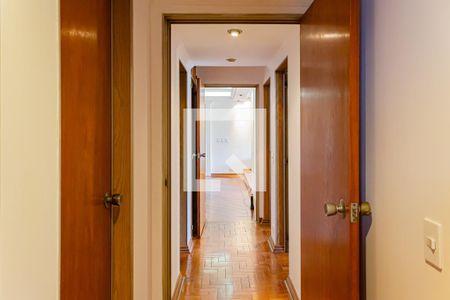 Corredor de apartamento para alugar com 4 quartos, 149m² em Perdizes, São Paulo