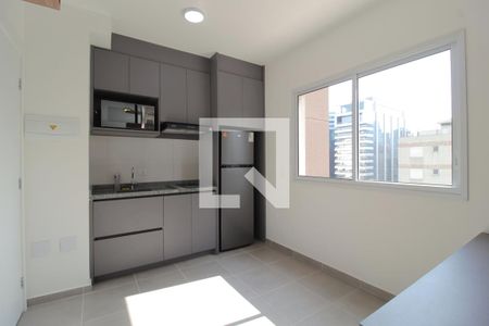 Sala/Cozinha de kitnet/studio para alugar com 1 quarto, 26m² em Vila Olímpia, São Paulo