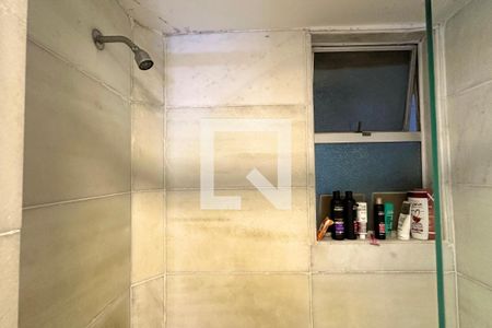 Banheiro Social de apartamento à venda com 3 quartos, 180m² em Copacabana, Rio de Janeiro