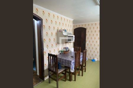 Casa à venda com 4 quartos, 276m² em Jardim Sao Caetano, São Caetano do Sul