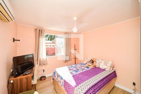 Quarto 1 de casa de condomínio à venda com 3 quartos, 84m² em Jardim Itu, Porto Alegre