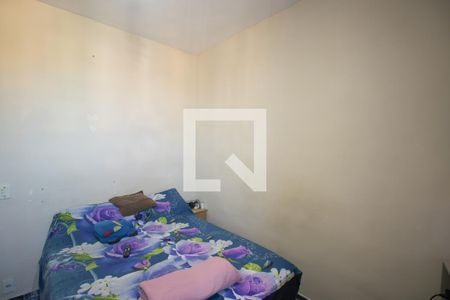 Quarto 2 de apartamento para alugar com 3 quartos, 54m² em Parada Quarenta, São Gonçalo