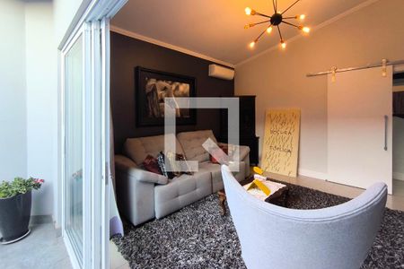 Sala de casa à venda com 4 quartos, 200m² em Parque Eloy Chaves, Jundiaí