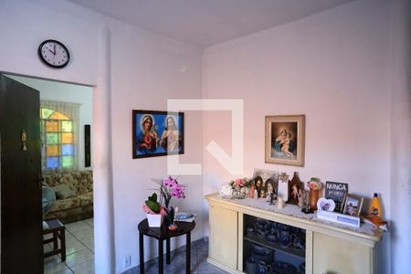 Sala 2 de casa à venda com 3 quartos, 300m² em Santa Efigênia, Belo Horizonte