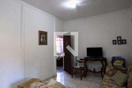 Sala de casa à venda com 3 quartos, 300m² em Santa Efigênia, Belo Horizonte