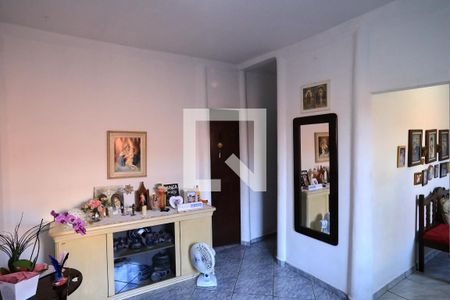 Sala 2 de casa à venda com 3 quartos, 300m² em Santa Efigênia, Belo Horizonte