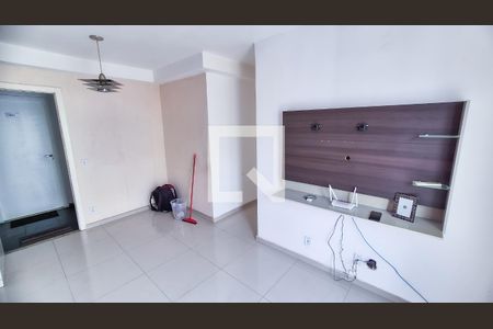 Sala de apartamento à venda com 2 quartos, 46m² em Irajá, Rio de Janeiro