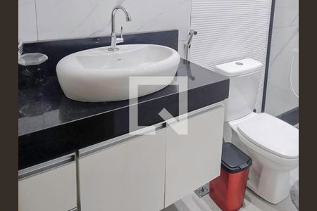 Apartamento à venda com 110m², 3 quartos e 1 vagaBanheiro da suíte