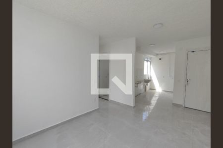 Sala de apartamento para alugar com 2 quartos, 50m² em Vargem Pequena, Rio de Janeiro