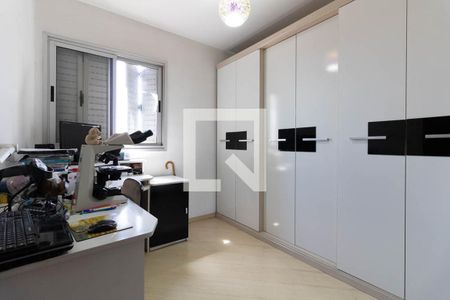 Quarto 1 de apartamento à venda com 3 quartos, 65m² em Vila Firmiano Pinto, São Paulo