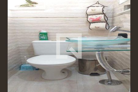 Casa à venda com 2 quartos, 115m² em Vila Metalúrgica, Santo André