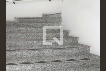 Casa à venda com 2 quartos, 115m² em Vila Metalúrgica, Santo André