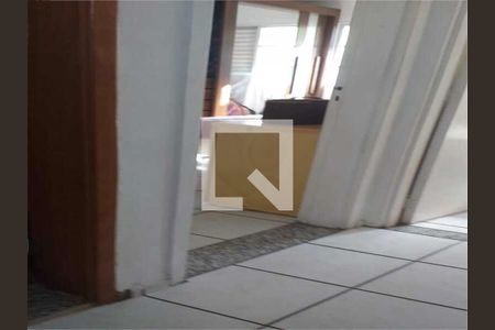 Casa à venda com 2 quartos, 115m² em Vila Metalúrgica, Santo André