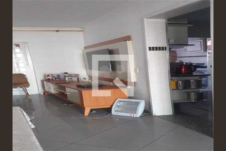 Casa à venda com 2 quartos, 115m² em Vila Metalúrgica, Santo André