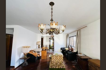 Apartamento à venda com 3 quartos, 220m² em Higienópolis, São Paulo