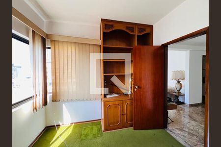 Apartamento à venda com 3 quartos, 220m² em Higienópolis, São Paulo