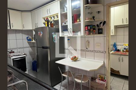 Casa à venda com 2 quartos, 120m² em Água Rasa, São Paulo