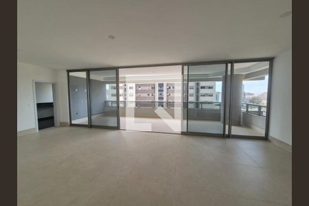 Apartamento à venda com 4 quartos, 208m² em Vila das Flores, Nova Lima