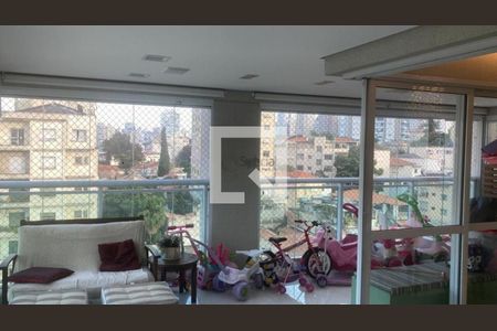 Apartamento à venda com 3 quartos, 213m² em Paraíso, São Paulo
