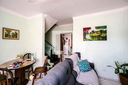 Sala de casa de condomínio à venda com 3 quartos, 170m² em Vila Esperança, São Paulo