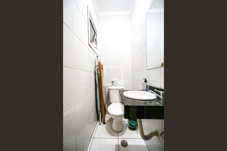 Lavabo de casa de condomínio à venda com 3 quartos, 170m² em Vila Esperança, São Paulo