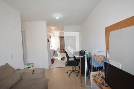 Sala de apartamento para alugar com 2 quartos, 40m² em Campo Grande, Rio de Janeiro