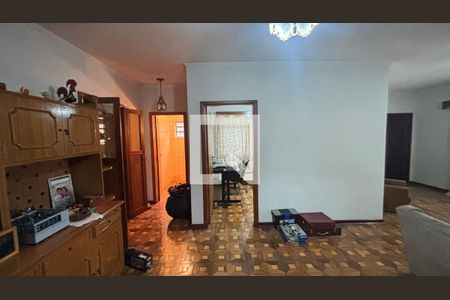 Sala de casa para alugar com 3 quartos, 283m² em Campestre, Santo André