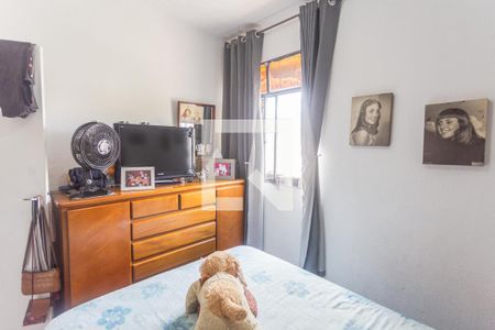 Quarto 1 de apartamento para alugar com 3 quartos, 65m² em Horto Florestal, Belo Horizonte