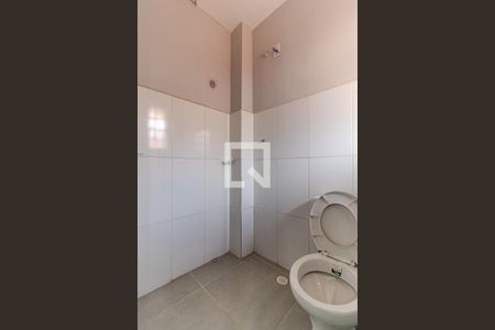 Banheiro de casa de condomínio para alugar com 1 quarto, 50m² em Higienópolis, São Paulo